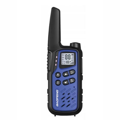 Beli IPX4 Waterproof 5W Output Power UHF Walkie Talkie with 0-5km Talk Range and Rechargeable Battery pembuatan online