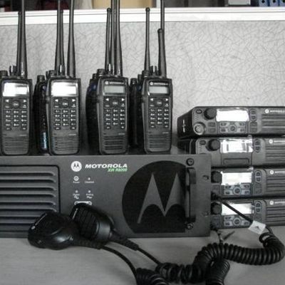 Beli Motorola DR3000 25W DMR Digital Wireless Repeater with IPX6 Water Resistance and 0-50km Range Two Way Radio pembuatan online