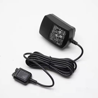 Pengisi daya perjalanan Pengisi daya pribadi dengan adaptor colokan AS NNTN8038 NNTN8133 NNTN813 untuk radio seri MTP3000 MTP6000