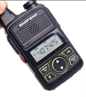 Bf-T1 2W 2km 5km Range USB Rechargeable Mini Handheld Baofeng Walkie Talkie Untuk Restoran