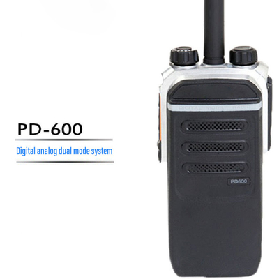 PD600 IP67 Waterproof Dustproof Rich Aplikasi Digital-analog Walkie Talkie