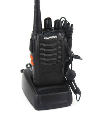 Baofeng BF-888S Plus UHF Walkie Talkie dengan jangkauan 3-5km