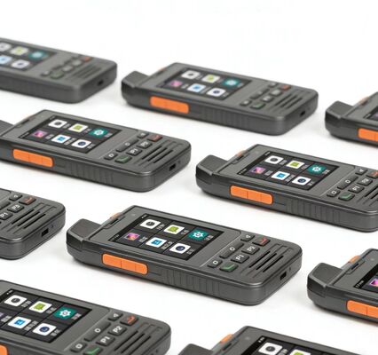 F2 IP68 Kelas Perlindungan Jaringan Publik 4G NFC Dual MIC Pengurangan Kebisingan 5G POC Walkie Talkie Radio Dua Cara