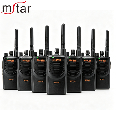 Motorola Two Way Radio DMR Walkie Talkie dengan 5W Output Power 16 Saluran Storage dan 400-470MHz Frequency Range